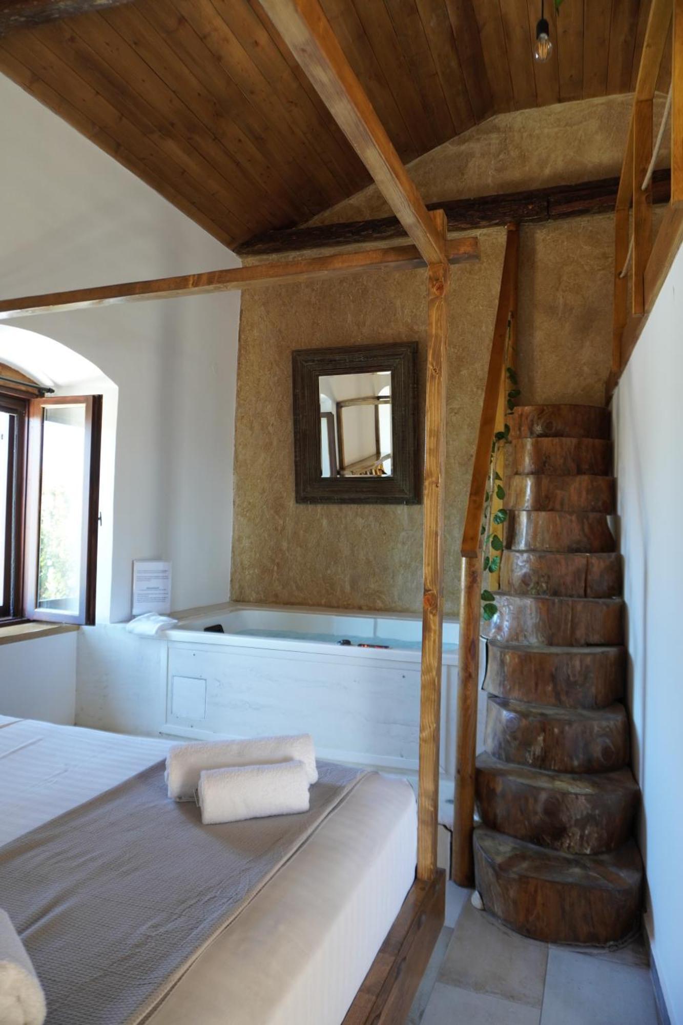 Elia Luxury Rooms Areopoli Bagian luar foto
